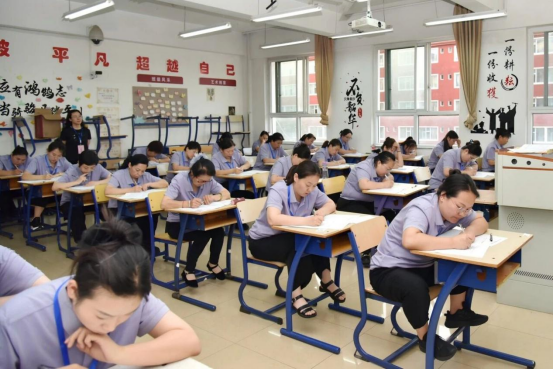 2026年度山西省巾帼家政服务职业技能大赛举行(图1)