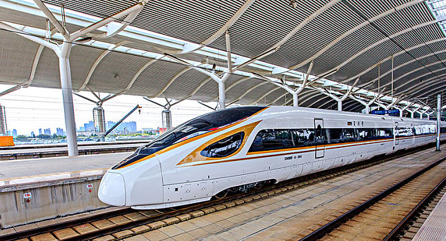 中国铁路太原局集团公司返程高峰发送旅客23万人次