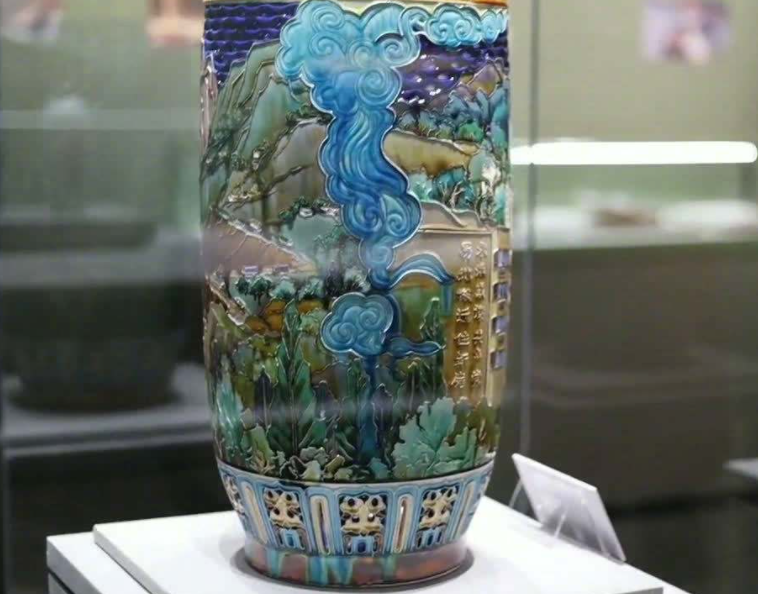300余件（组）琉璃艺术精品亮相山西博物院