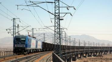 4月8日零时起 中国铁路太原局集团有限公司实施新列车运行图