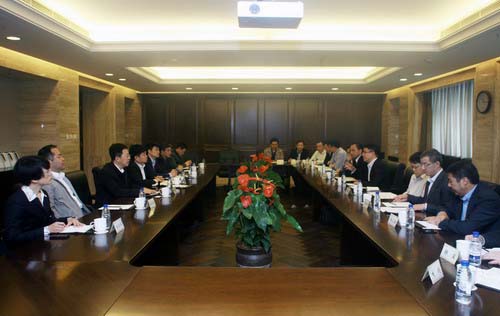 山西媒体综改行记者团在晋能集团采访